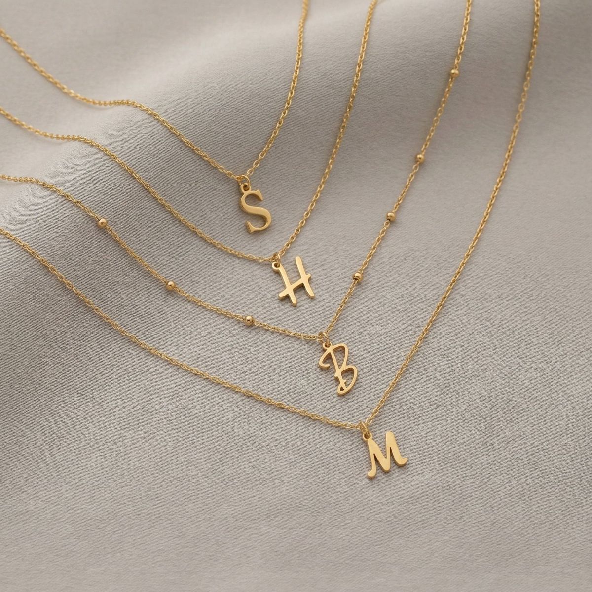 Gold initial letter set display thumbnail