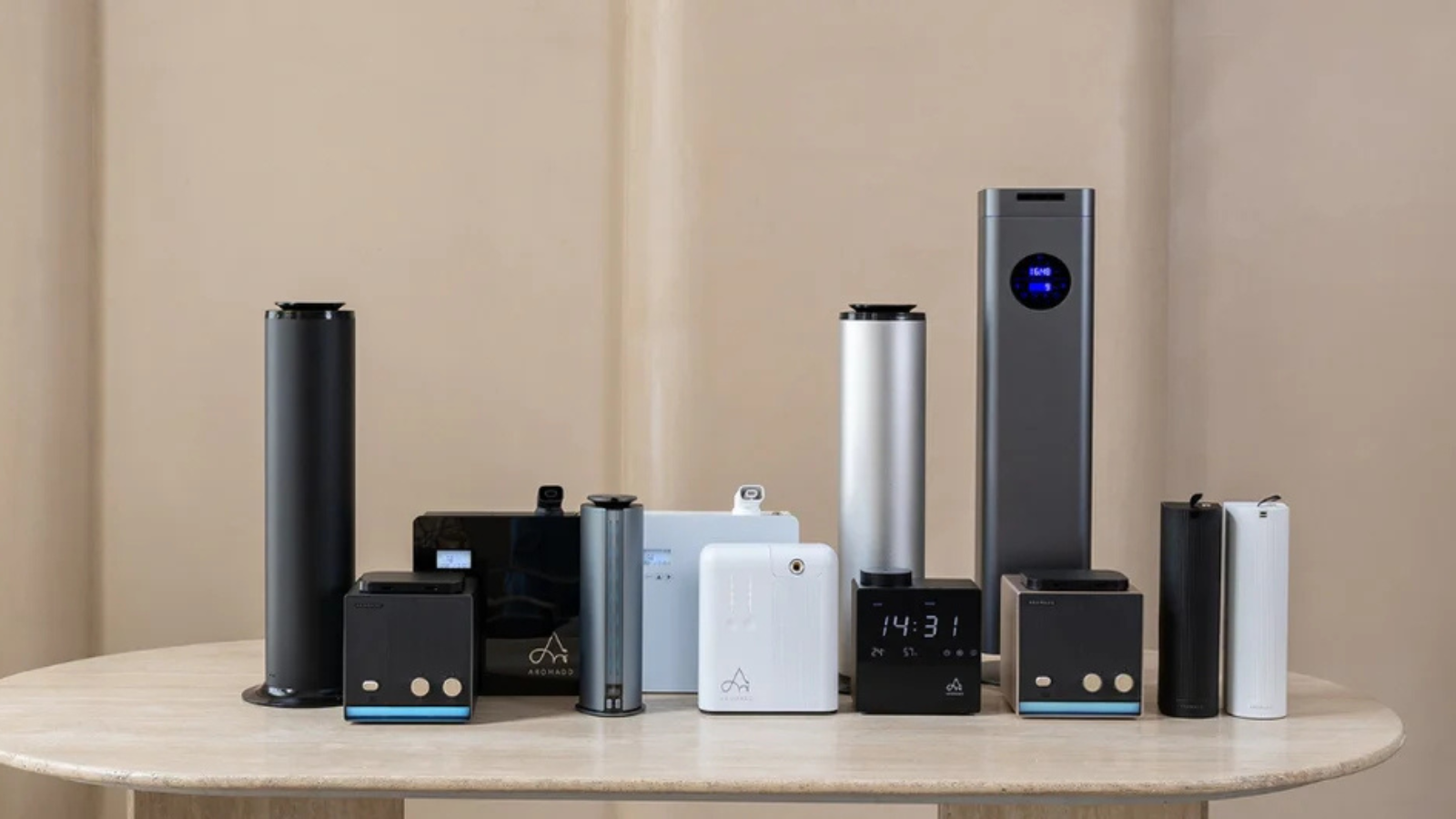 Aromadd diffuser product lineup on table