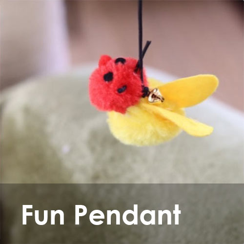 Hanging pendant on the ZezeLife Four Leaf Clover Cat Tree